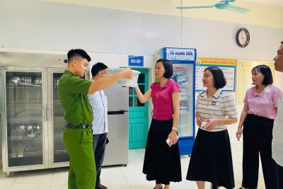KIỂM TRA LIÊN NGÀNH VỀ AN TOÀN THỰC PHẨM TẠI BẾP ĂN TẬP THỂ TRƯỜNG MẦM NON XUÂN HÒA